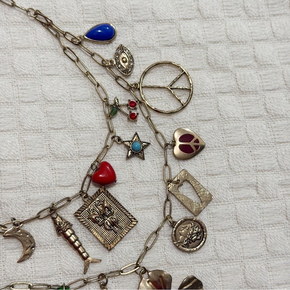 Free People Maxamillion Charm Necklace Flower Power One Size - Picture 13 of 15